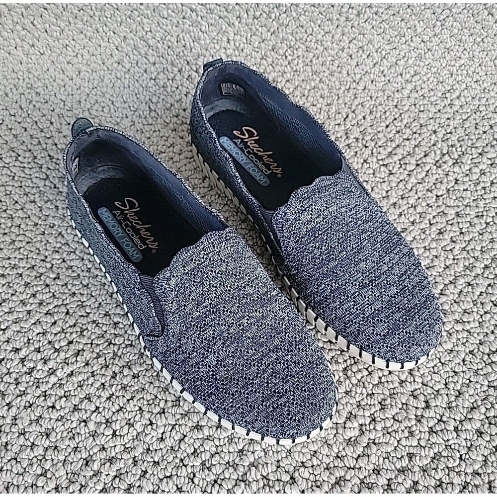 Skechers Women's Navy Slip On Memory Foam Air Cooled Sneakers Size 8 SN 27055